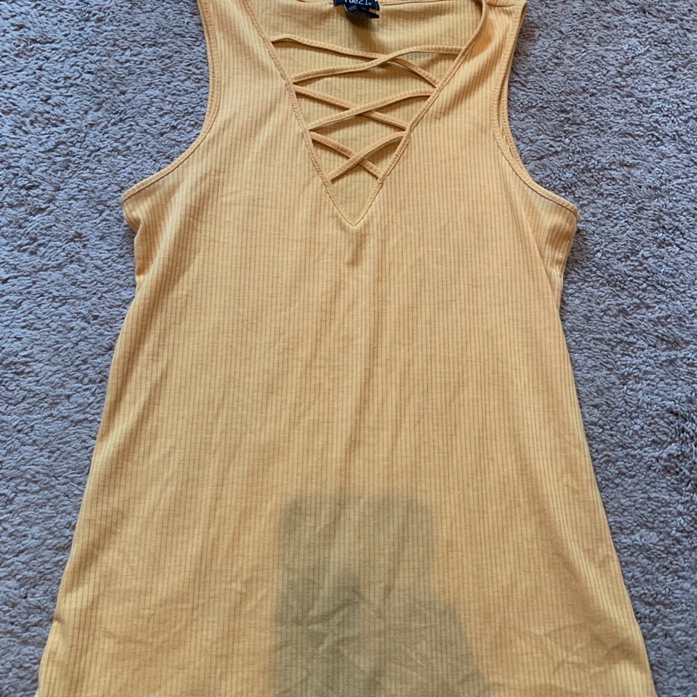 Rue 21 yellow tank top